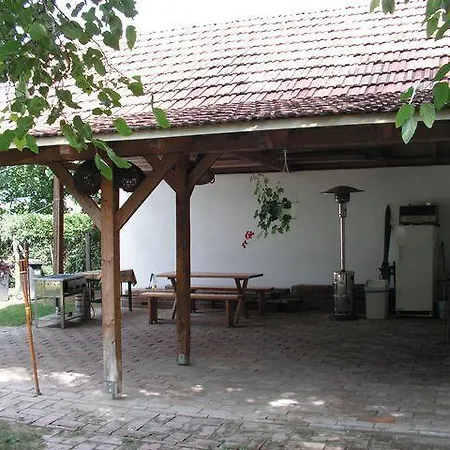 Holiday home Ven Eperfa Vendeghaz Abadszalok